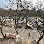 Kangarooms - Schlachte Weserpromenade Bremen