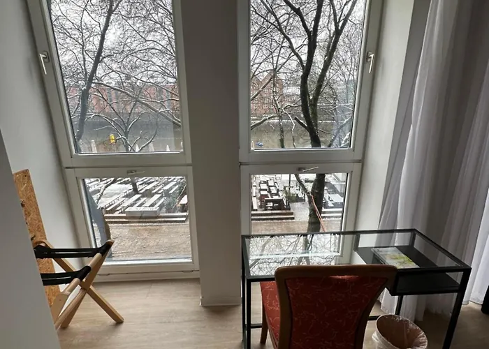 Готель Kangarooms - Schlachte Weserpromenade Бремен